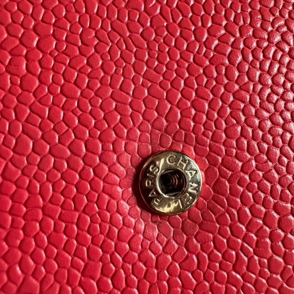 Price FIRM*CHANEL WOC in Caviar - Picture 10 of 17